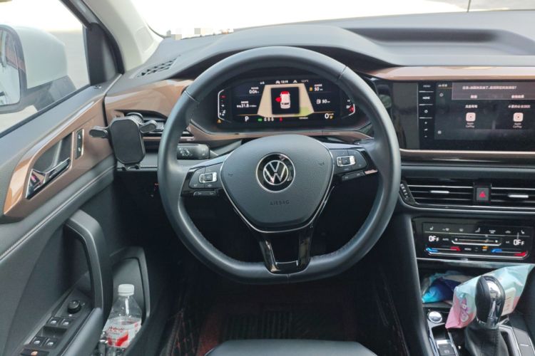 Used Volkswagen Tharu 2022 280TSI Two-Wheel-Drive Luxury Edition