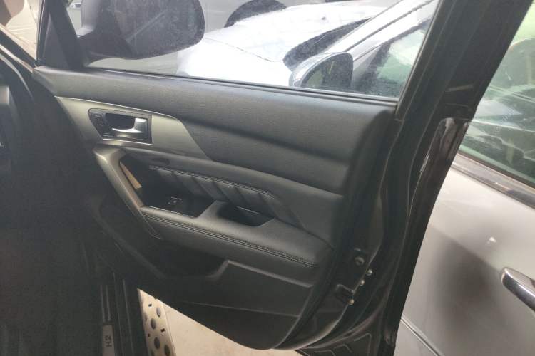 Used Haval H2 2016 Red-Label 1.5T Automatic Two-Wheel Drive Luxury Model