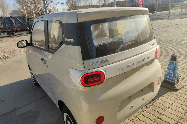 Used Wuling Hongguang MINIEV 2024 3rd Generation 215km Youth Edition