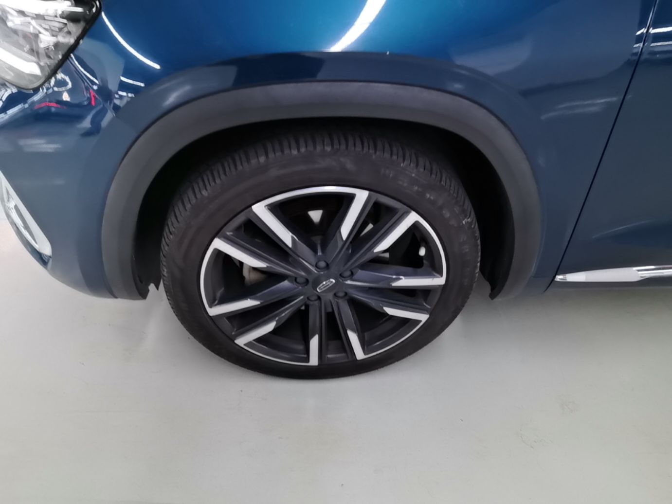 Geely Auto Monjaro L 2021 2.0TD DCT EVO Two-Wheel Drive Prestige Version — снимка 10