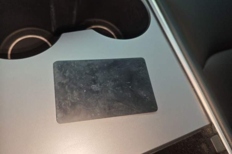 Used Tesla Model Y 2021 Long-Range All-Wheel-Drive Version
