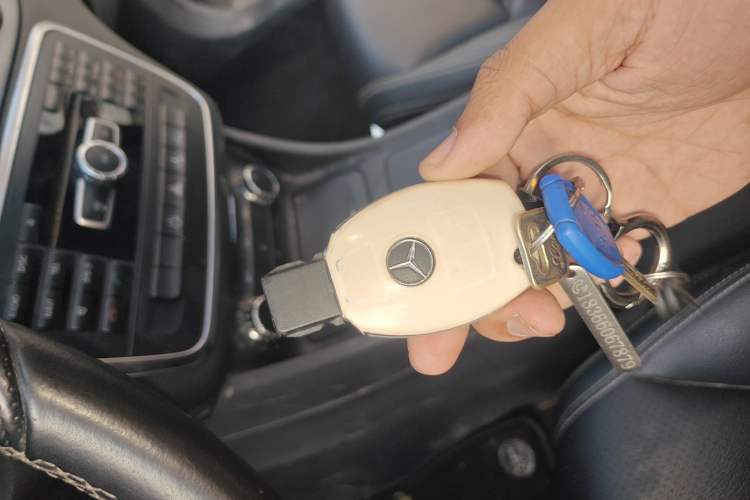 Used Mercedes-Benz GLA 2015 GLA 200 Sport Edition Vehicle Key