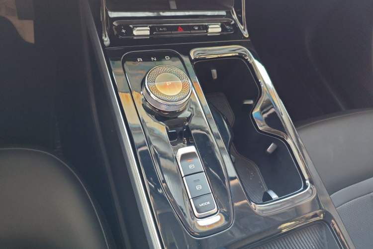 Used Wuling Xingguang 2024 Co-Creation Edition 510 Advanced Model