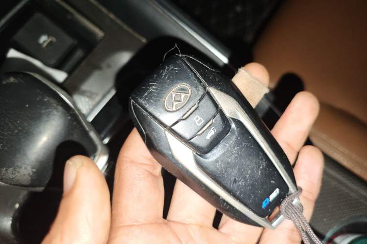 Used SAIC MAXUS D90 2017 2.0T Automatic Two-Wheel Drive Mercury
