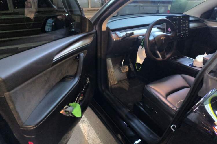 Used Tesla Model Y 2022 Rear-Wheel-Drive Version