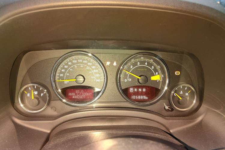 Used Jeep Compass 2014 2.4L Four-Wheel Drive Serpentine Collection Edition