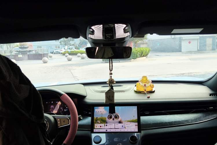 Used Lynk & Co 09 2021 2.0T Halo Seven-Seater