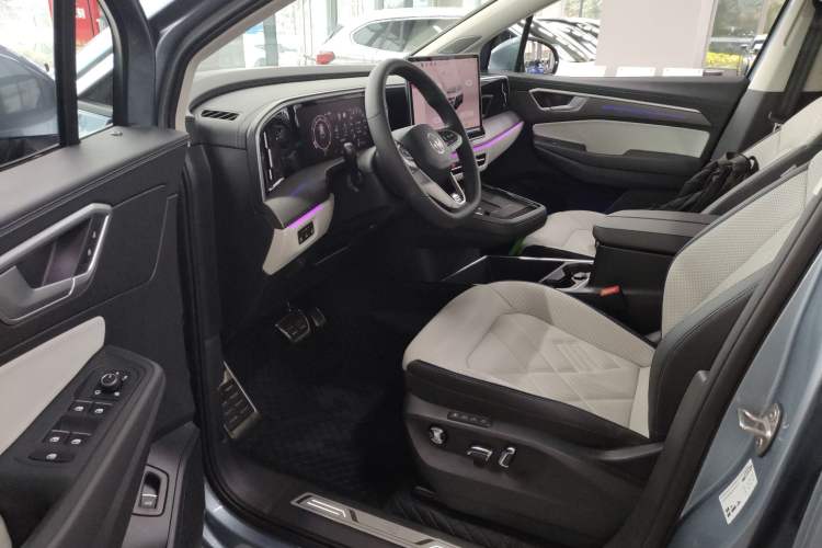 Used Volkswagen Talagon 2026 Model 450TSI Four-Wheel Drive Flagship 6-Seater
