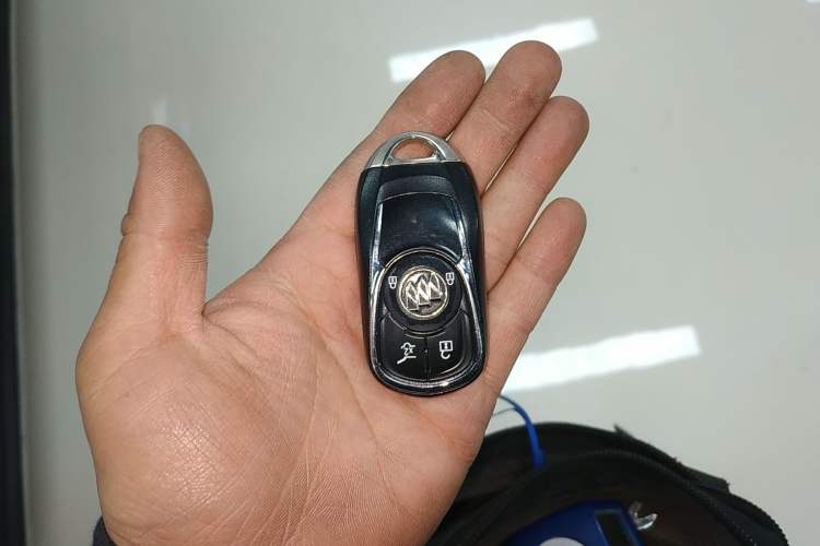 Used Buick Envision 2017 28T Four-Wheel Drive Luxury Model
