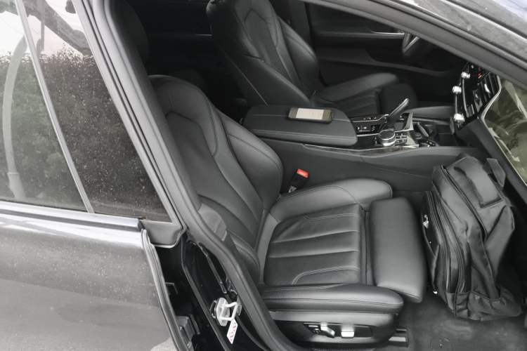 Used BMW 6 Series GT 2022 630i M Sport Package
