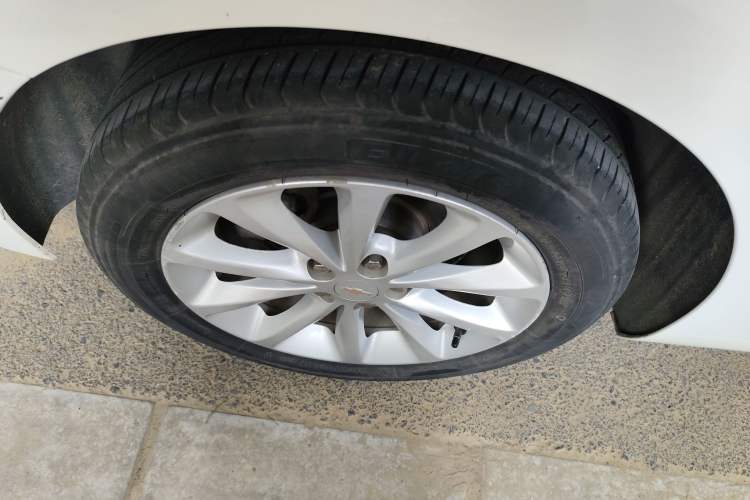 Used Chevrolet Cruze 2017 1.5L Automatic Pioneer Sunroof Edition