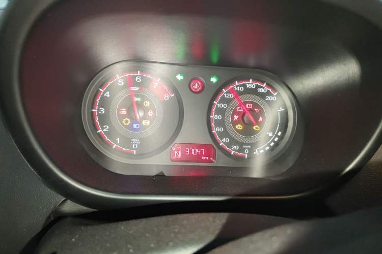Used MG 3 2014 1.3L AMT Comfort Edition Instrument Cluster
