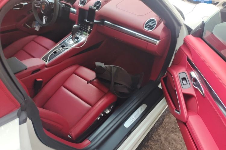 Used Porsche 718 2022 Boxster 2.0T Left Rear Seat