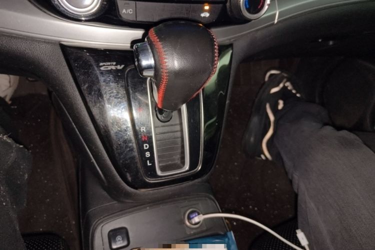 Used Honda CR-V 2016 2.0L two-wheel drive Urban Edition
