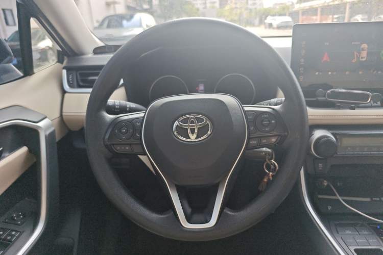 Used Toyota RAV4 2020 2.0L CVT Two-Wheel Drive Urban Edition
