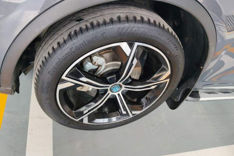Used BYD Tang New Energy 2021 DM-i 112KM Prestige Model Left Front Wheel Hub