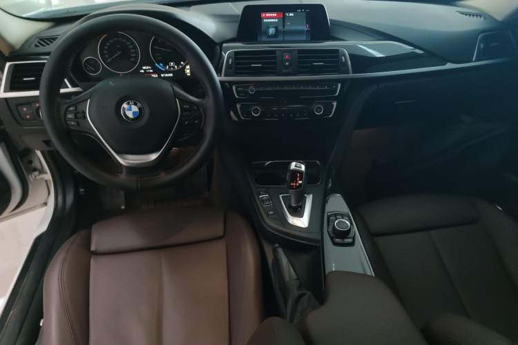 Used BMW 3 Series 2018 320Li Fashion Model