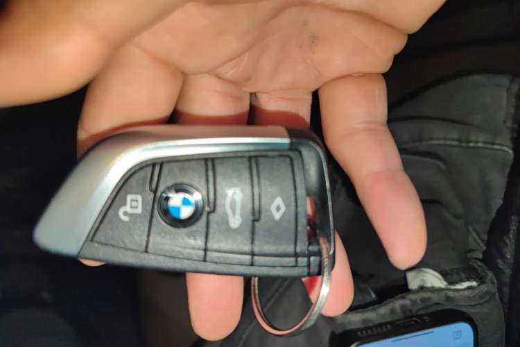 Used BMW 3 Series 2022 Updated 325Li M Sport Package Vehicle Key