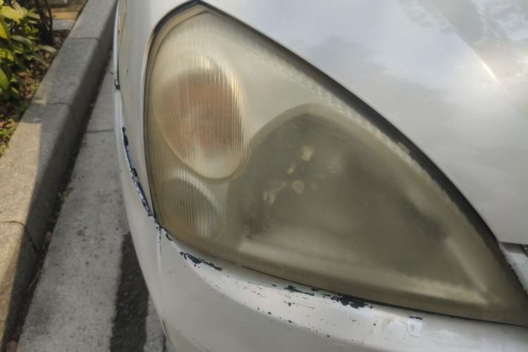 Used Suzuki Liana 2011 A+ Hatchback 1.4L Manual Standard Model Right Front Headlight