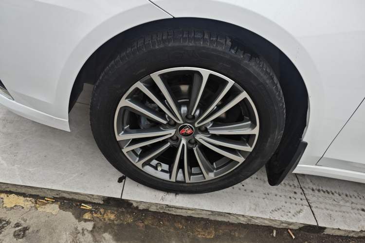 Used Roewe i6 2020 PLUS 1.6L CVT 4G Connected Glory Flagship Edition