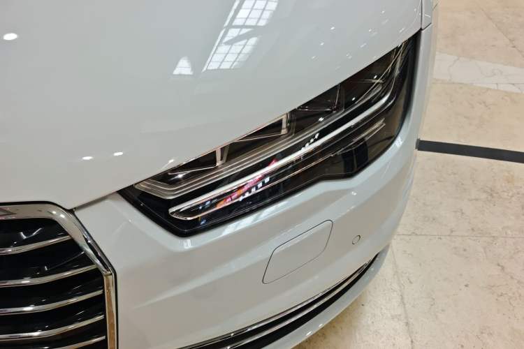 Used Audi A7 2016 35 TFSI Fashion Model Left Front Headlight