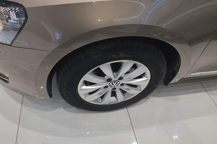 Used Volkswagen Passat 2014 1.8TSI DSG Prestige Edition
