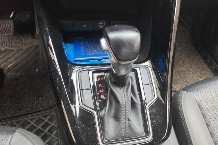 Used Kia Sportage R 2018 2.0L Automatic Smart Luxury Version China V Standard