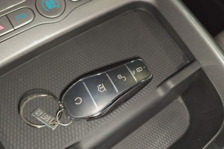 Used BYD Dolphin 2025 Smart Drive Version 420 km Freedom Edition
