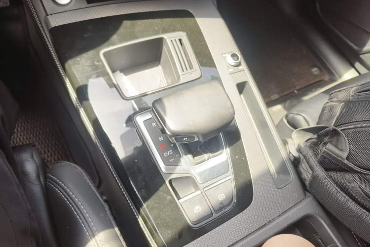 Used Audi Q5L 2022 Updated 40T Luxury Dynamic Edition
