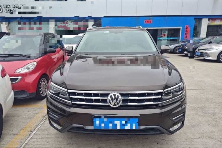 Used Volkswagen Tiguan L 2017 380TSI Automatic All-Wheel-Drive Luxury Edition Front