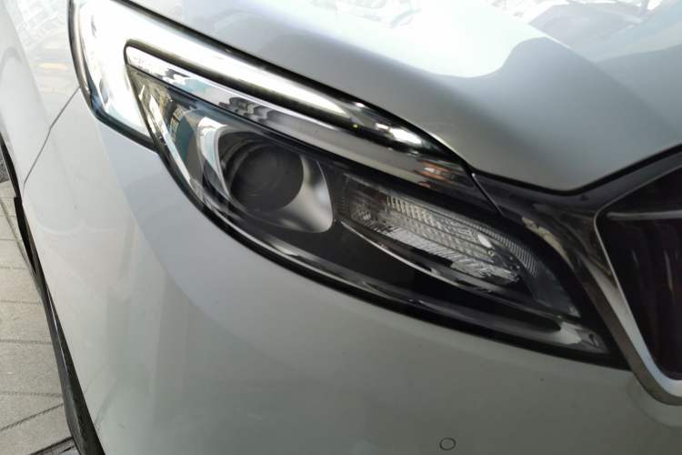 Used Buick GL8 2017 ES 28T Comfort Model China V Standard