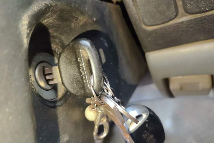 Used FORTHING Lingzhi 2013 V3 1.5L 7-Seater Standard Model II