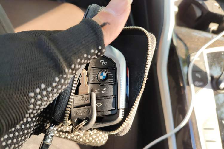 Used BMW 3 Series 2021 325Li M Sport Package Vehicle Key