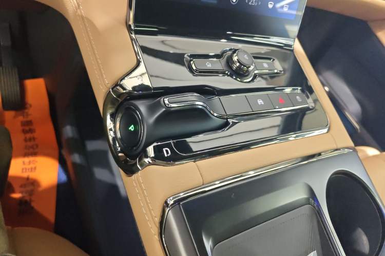 Used Nio ES8 2020 415 km Range 7-Seater Version Gear Lever