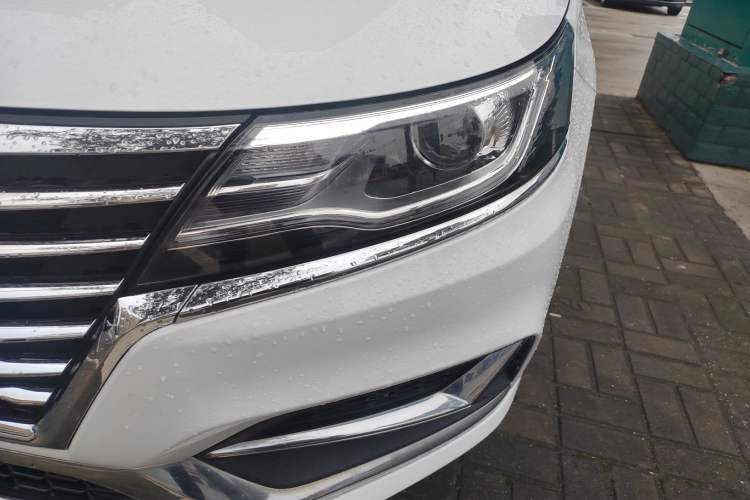 Used Roewe i6 2020 PLUS 1.6L CVT 4G Connected Glory Flagship Edition
