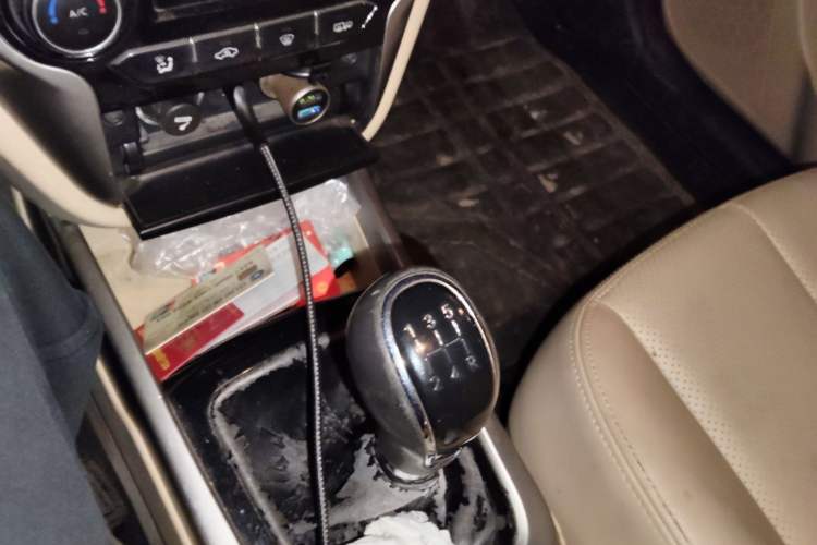 Used Changan Eado 2015 1.6L Manual Luxury Model China V Standard
