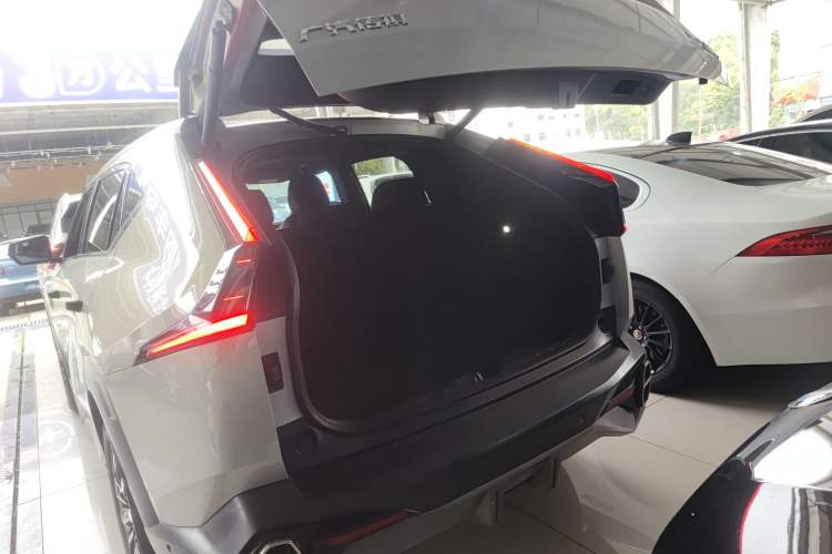 Used GAC Trumpchi EMKOO 2022 2.0T Neutron Star Max Edition Trunk