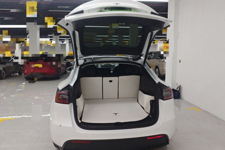 Used Tesla Model Y 2024 Rear-Wheel-Drive Version Trunk