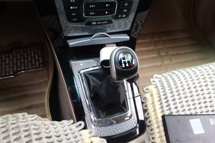 Used BYD Surui 2012 1.5L Manual Comfort Edition
