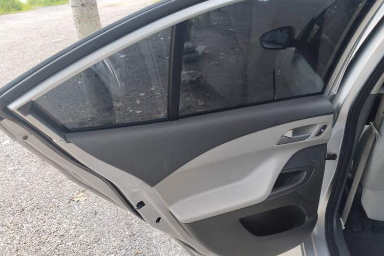 Used Chevrolet Sail 2015 Sail 3 1.5L Manual with Ideal Sunroof Edition