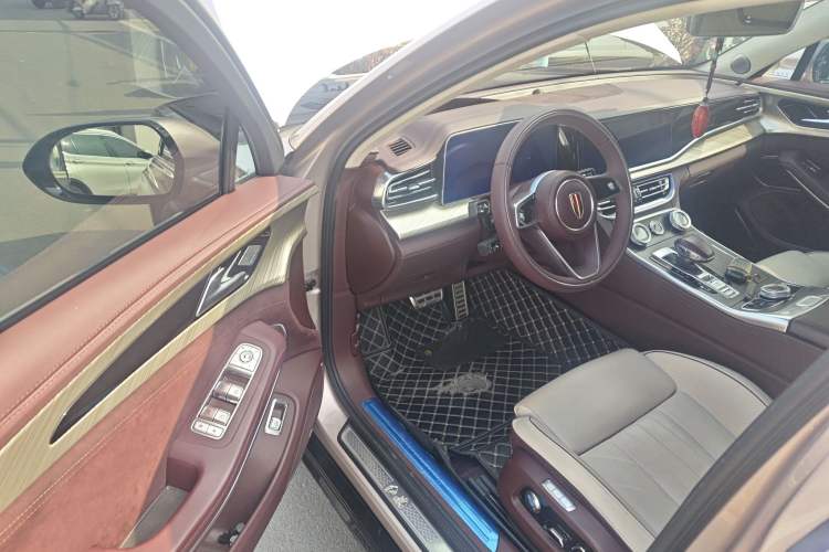 Used Hongqi H9 2022 3.0T Smart Connect Flagship Four-Seater Version Driver Seat