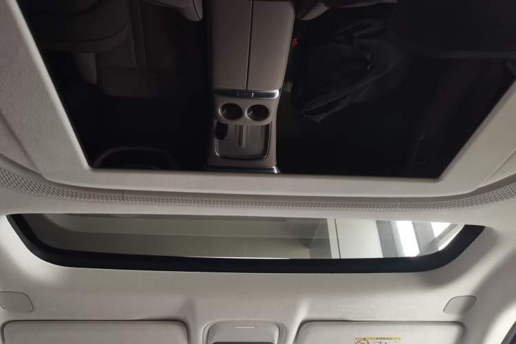 Used XPeng X9 2025 740 Ultra-Long Range Max