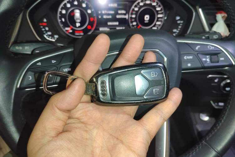 Used Audi Q5L 2018 45 TFSI Prestige Fashion Edition China V Emission Standard
