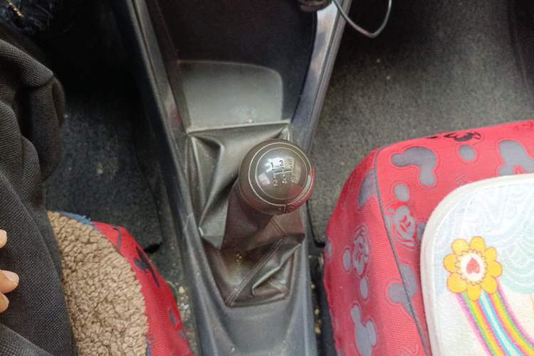 Used Toyota Vios 2014 1.3L Manual Value Edition Gear Lever