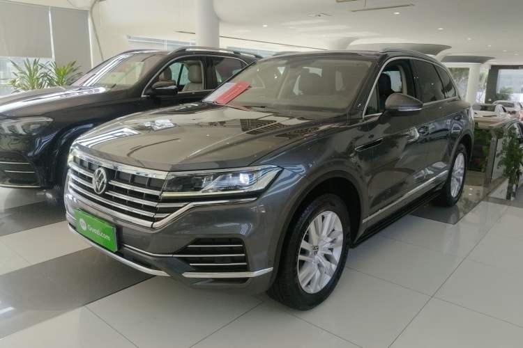 Used Volkswagen Touareg 2020 2.0 TSI RuiShang Edition China VI Standard

