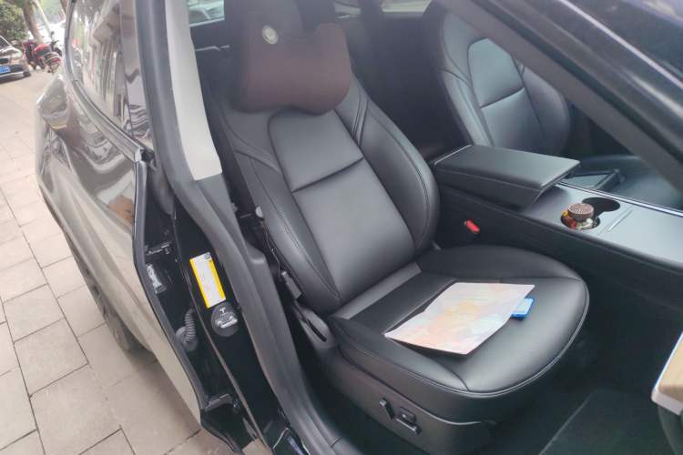 Used Tesla Model Y 2022 Rear-Wheel-Drive Version