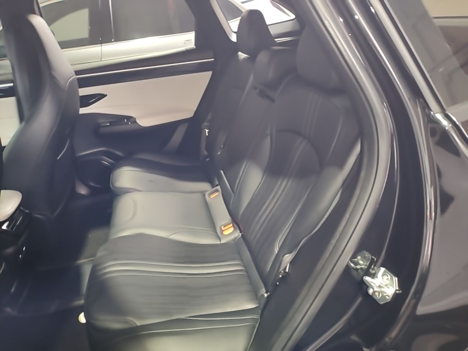 Geely Galaxy L7 2023 1.5T 115 km PLUS — снимка 20