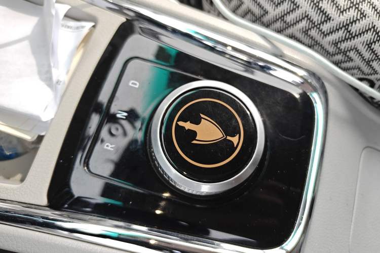 Used Jinbei New Hiace EV 2022 Profit-Making Type
