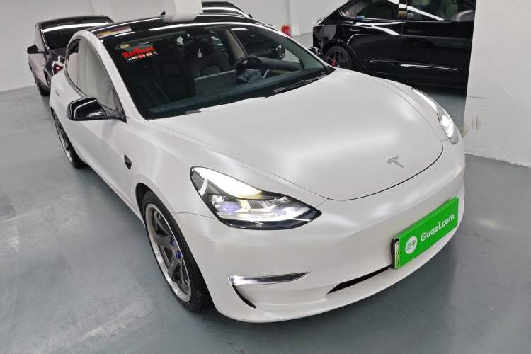 Used Tesla Model 3 2021 Revised Version II – Performance High-Performance All-Wheel-Drive Edition

