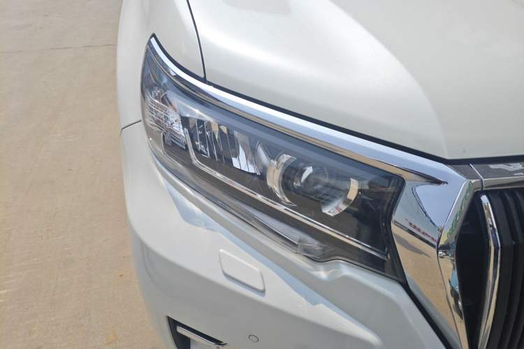 Used Toyota Prado 2018 3.5L Automatic TX-L Right Front Headlight